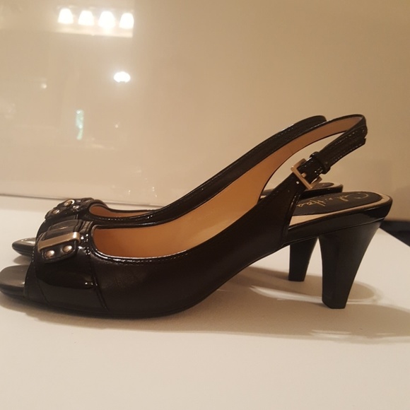 Shoes - Picture 1 of 6